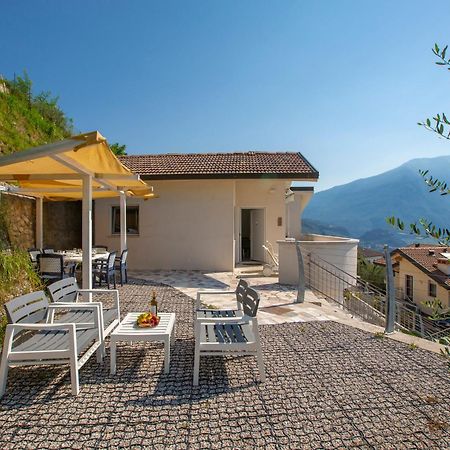 Casa Rene - Happy Rentals Tenno Exterior foto
