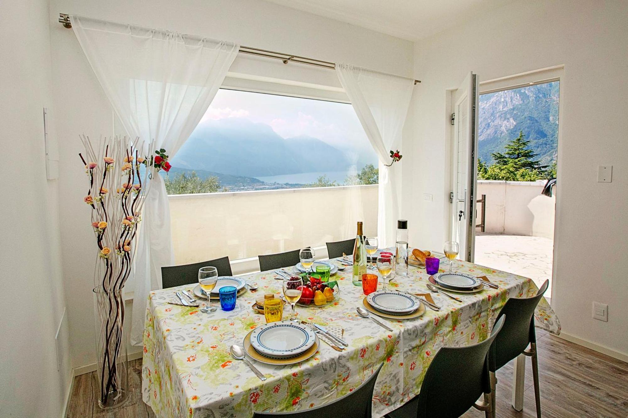 Casa Rene - Happy Rentals Tenno Exterior foto